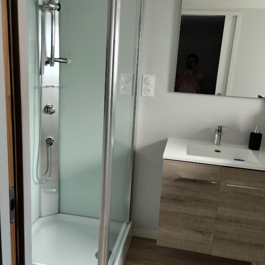 Apartment Attenant A La Maison Principale Saint-Martin-des-Tilleuls